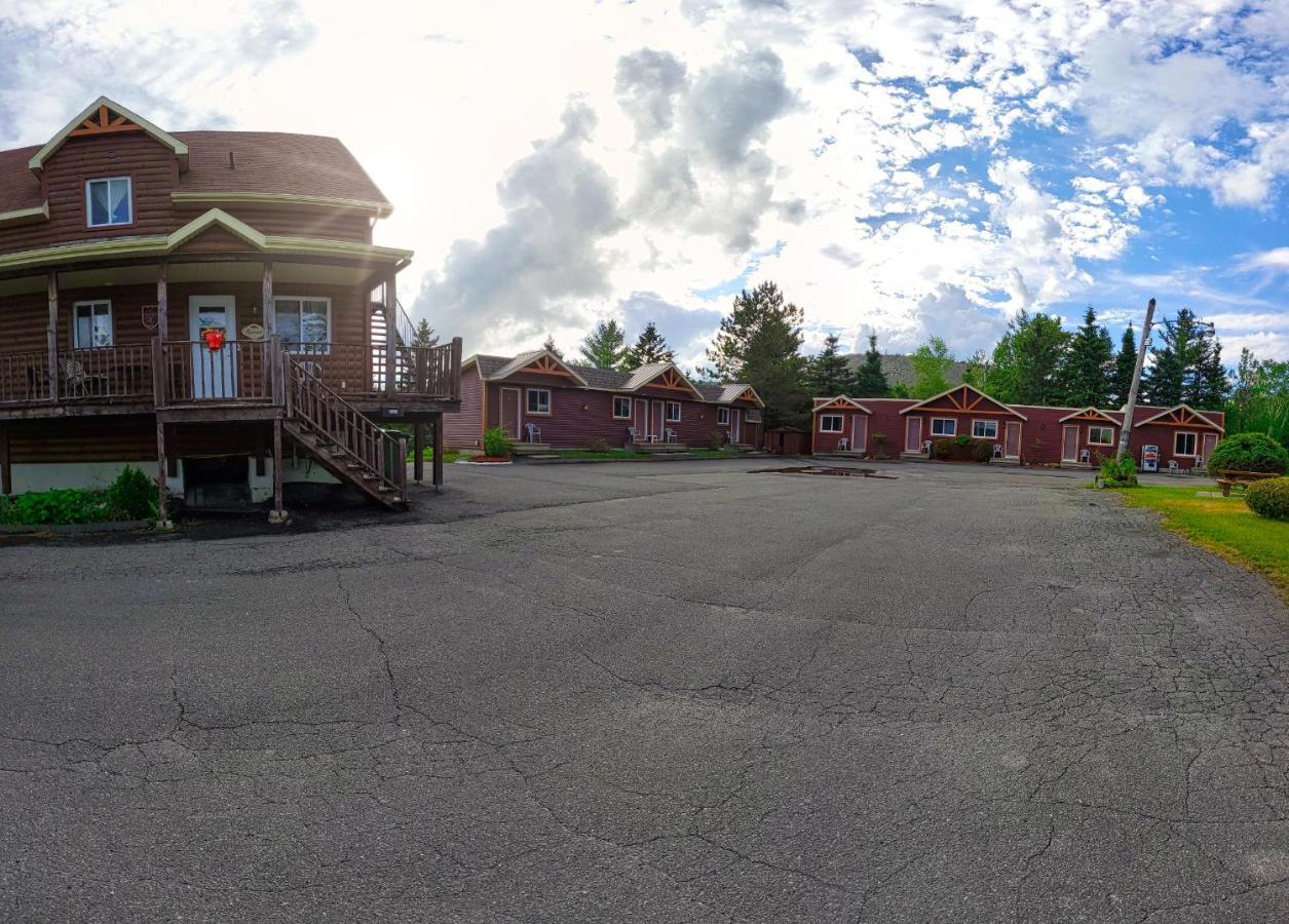 Motel Au Vieux Frontenac Thetford Mines Exteriér fotografie